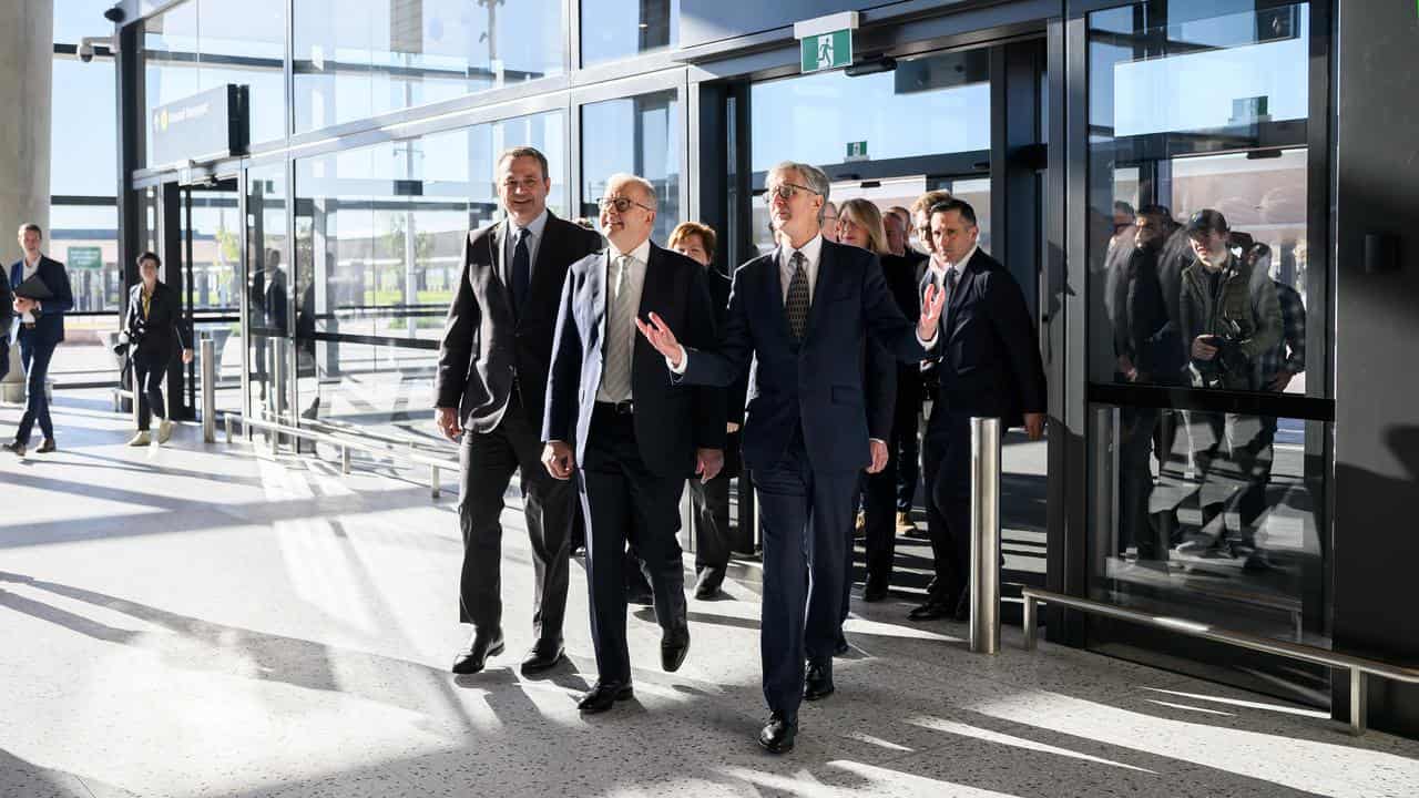 The PM and Western Sydney International Airport CEO Simon Hickey