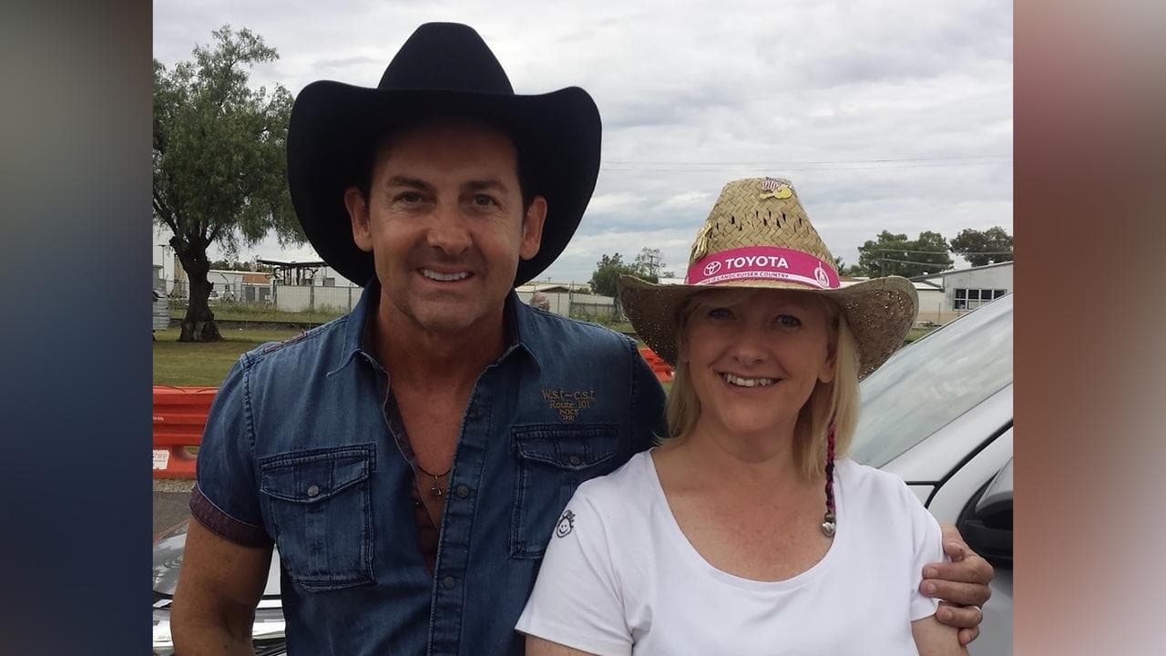 Lee Kernaghan and Jenny Young