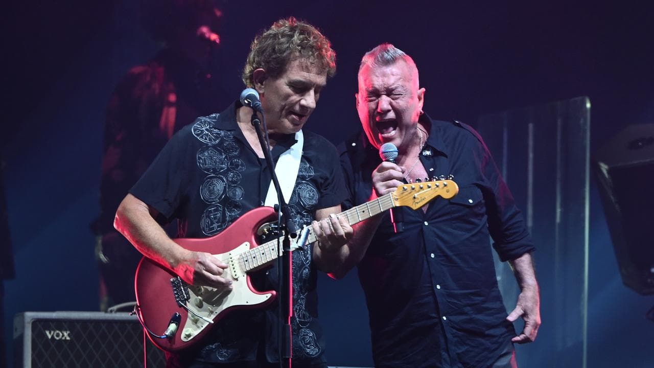 Iam Moss and Jimmy Barnes (file image)