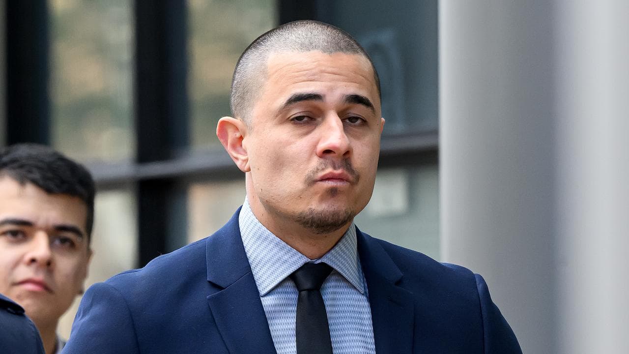 Jonathan Bettles (right)