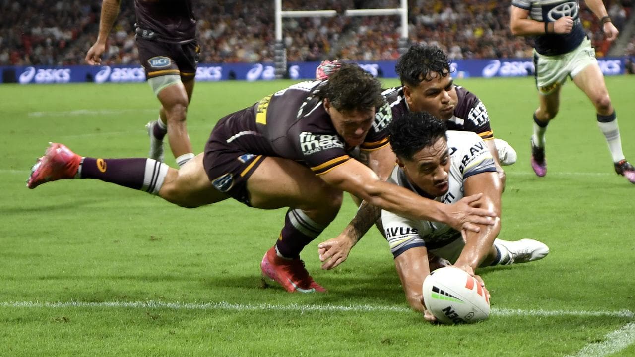 Murray Taulagi.