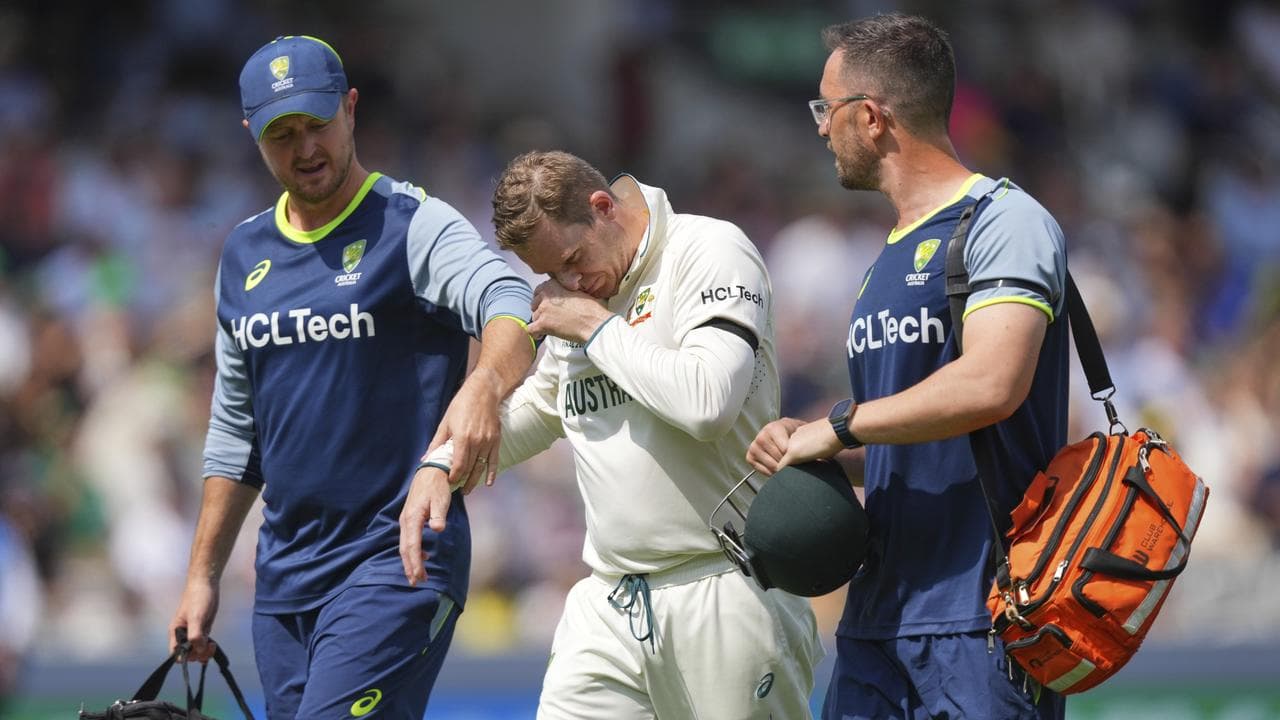 A distraught Steve Smith leaves the field