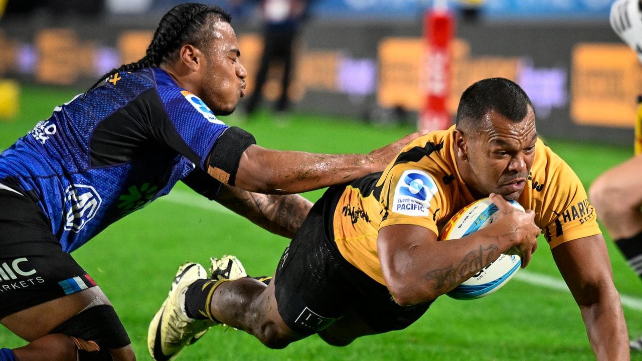 Kurtley Beale of the Force