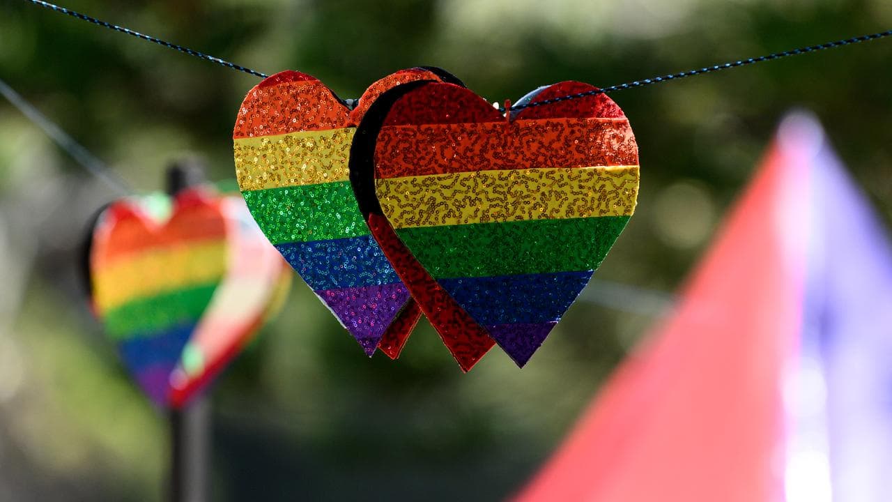 Mardi Gras Fair Day decorations