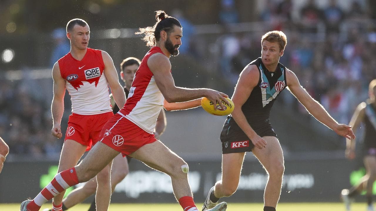 Brodie Grundy of the Swans.