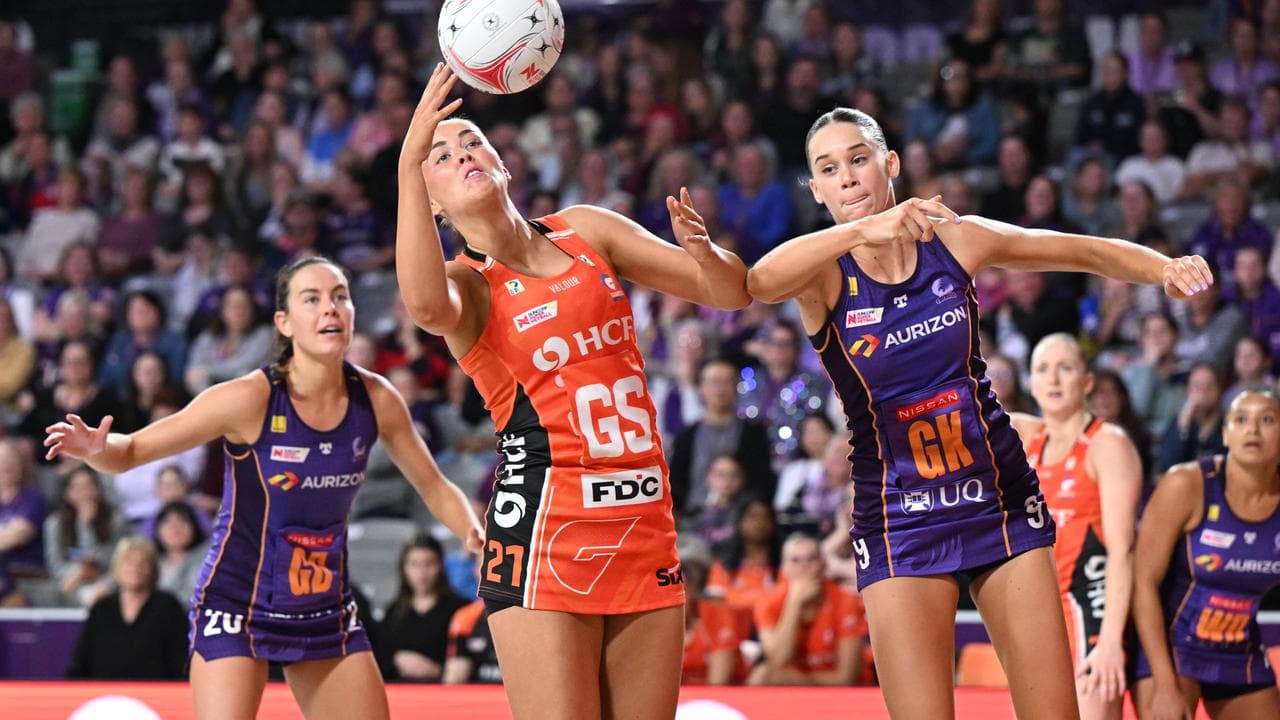 Matisse Letherbarrow (centre)