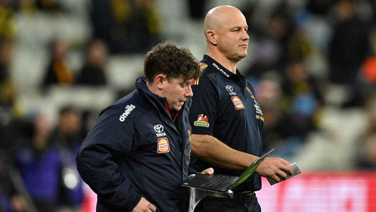 Adelaide coach Matthew Nicks (right).