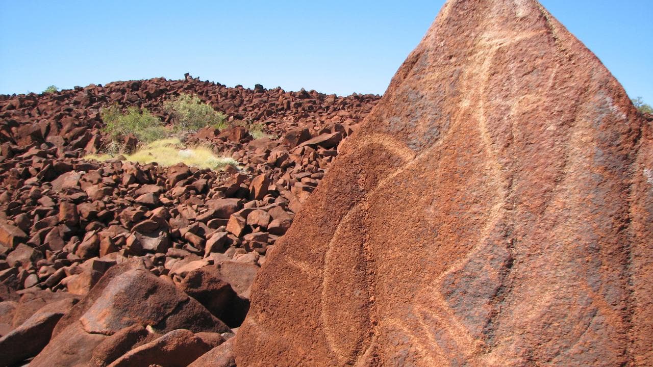 A petroglyph of an emu on rock art