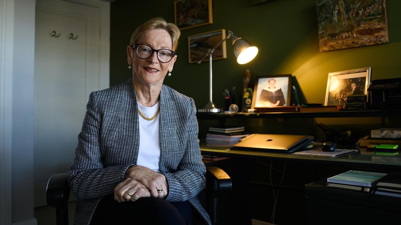 Helen Conway 