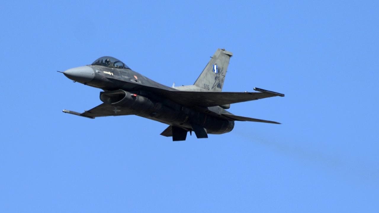 An F-16 fighter jet