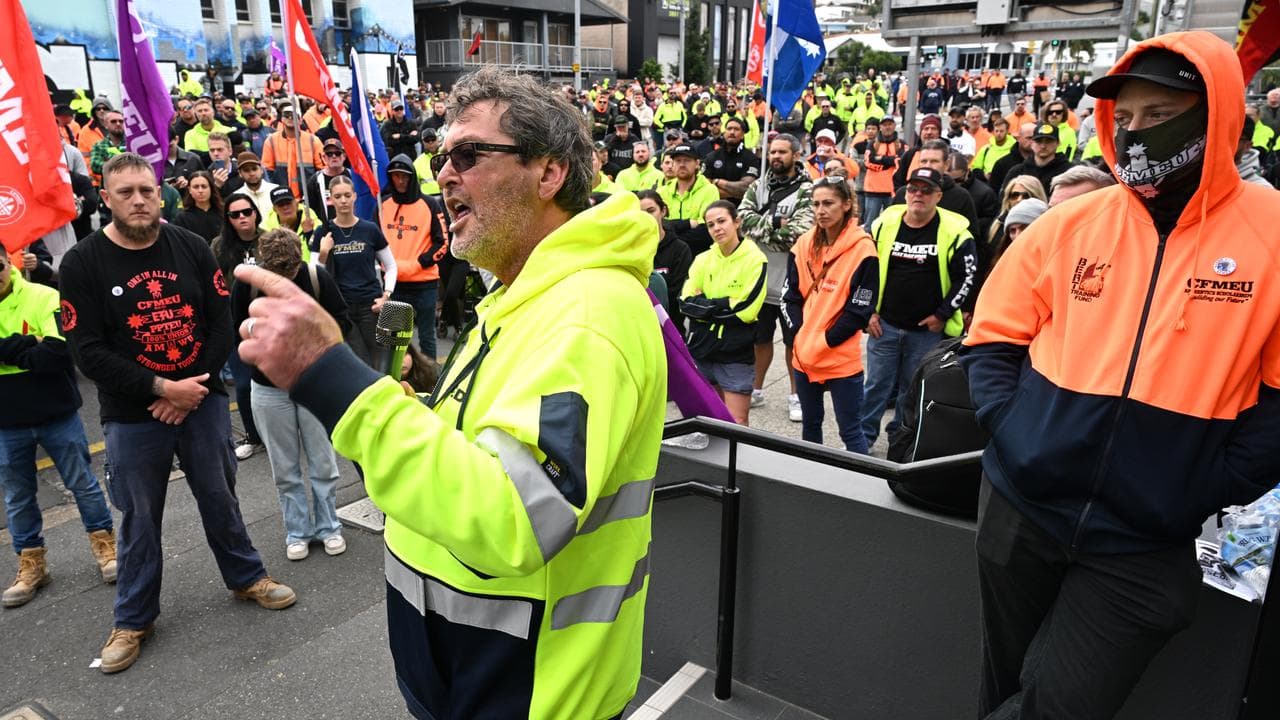 CFMEU members and officials