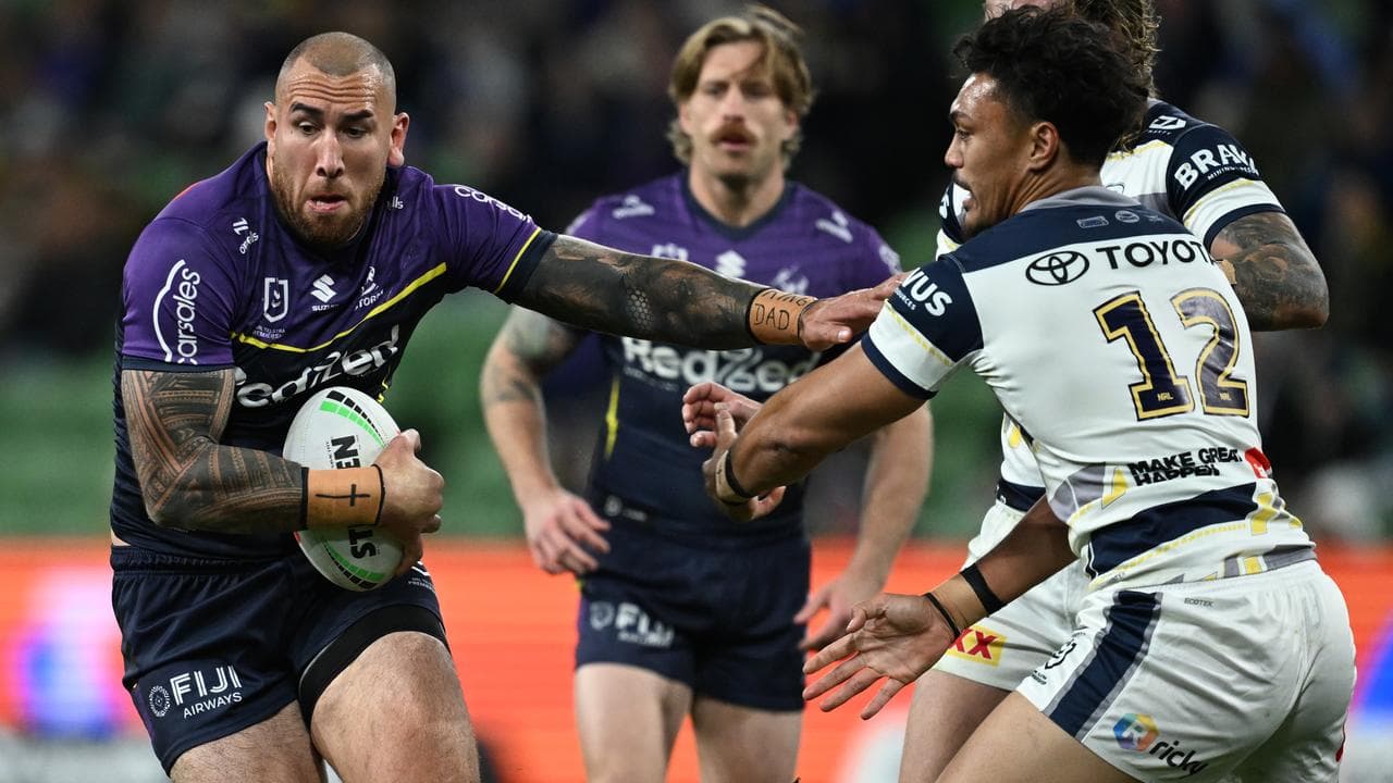 Nelson Asofa-Solomona.