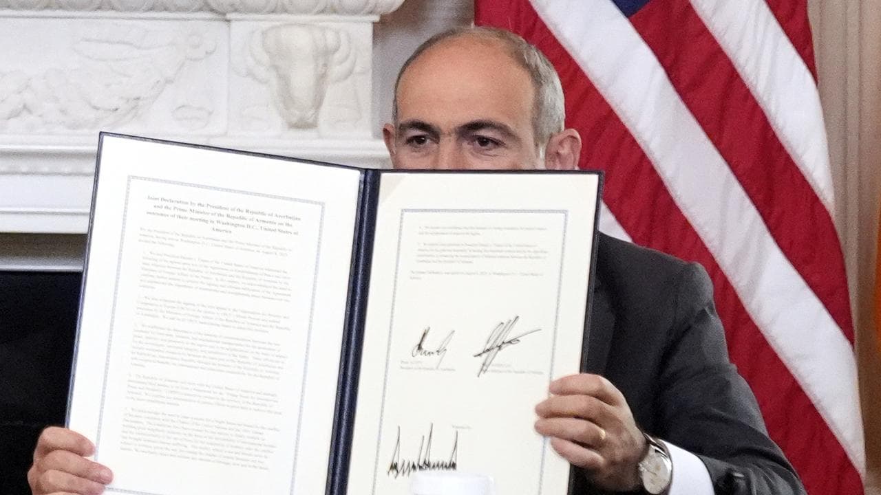 Donald Trump,Nikol Pashinyan,Ilham Aliyev