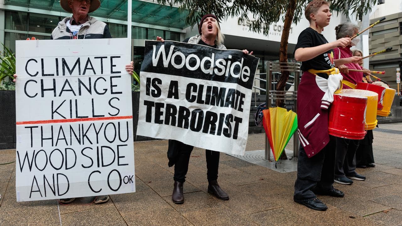 WOODSIDE PROTEST COURT