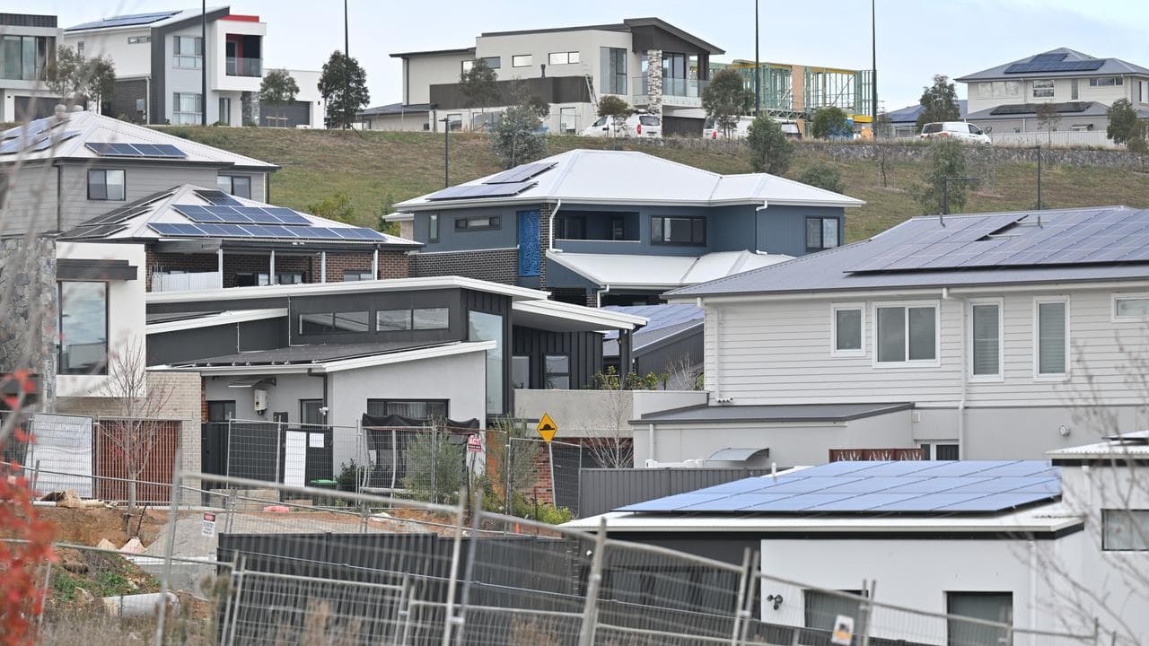 CANBERRA HOUSING STOCK