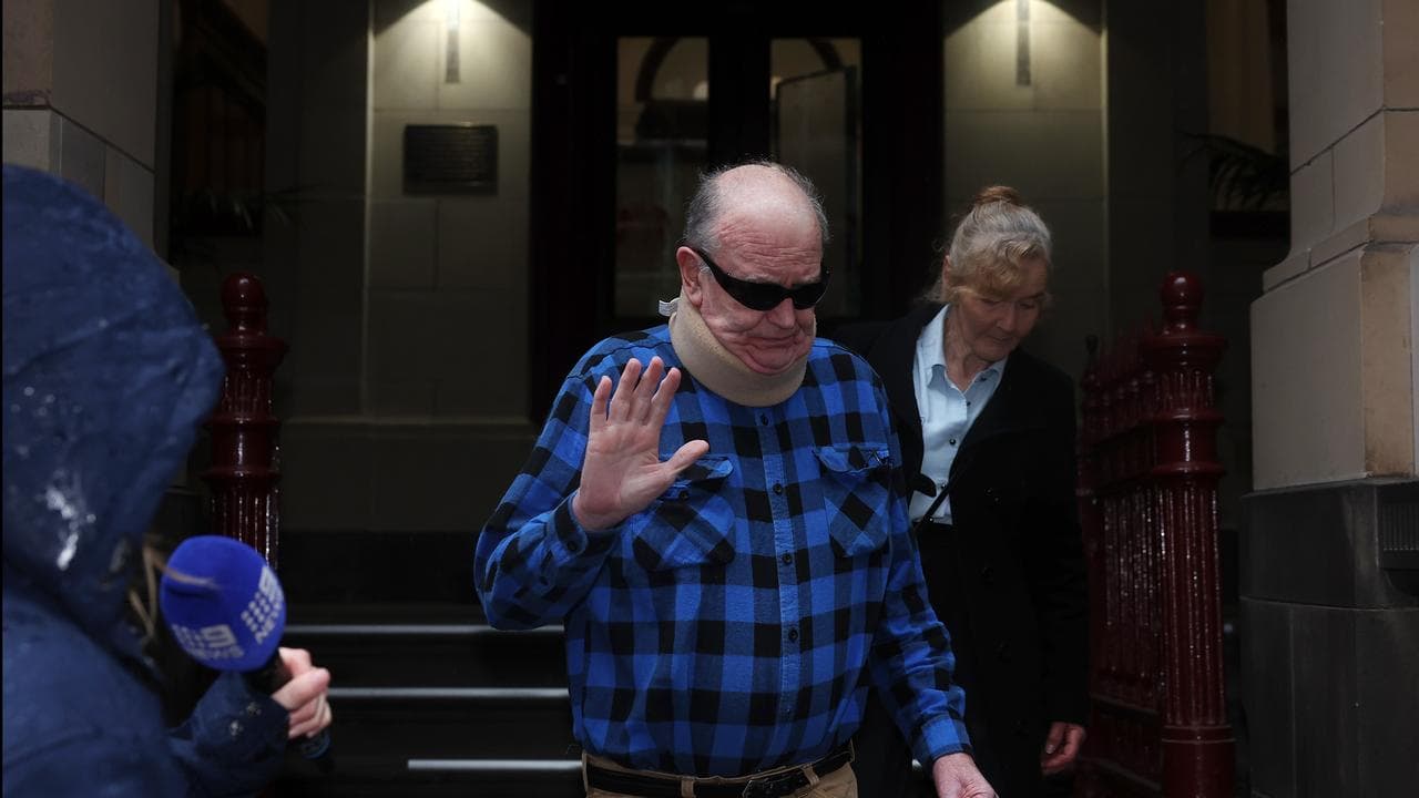 Steven Johnson leaves court