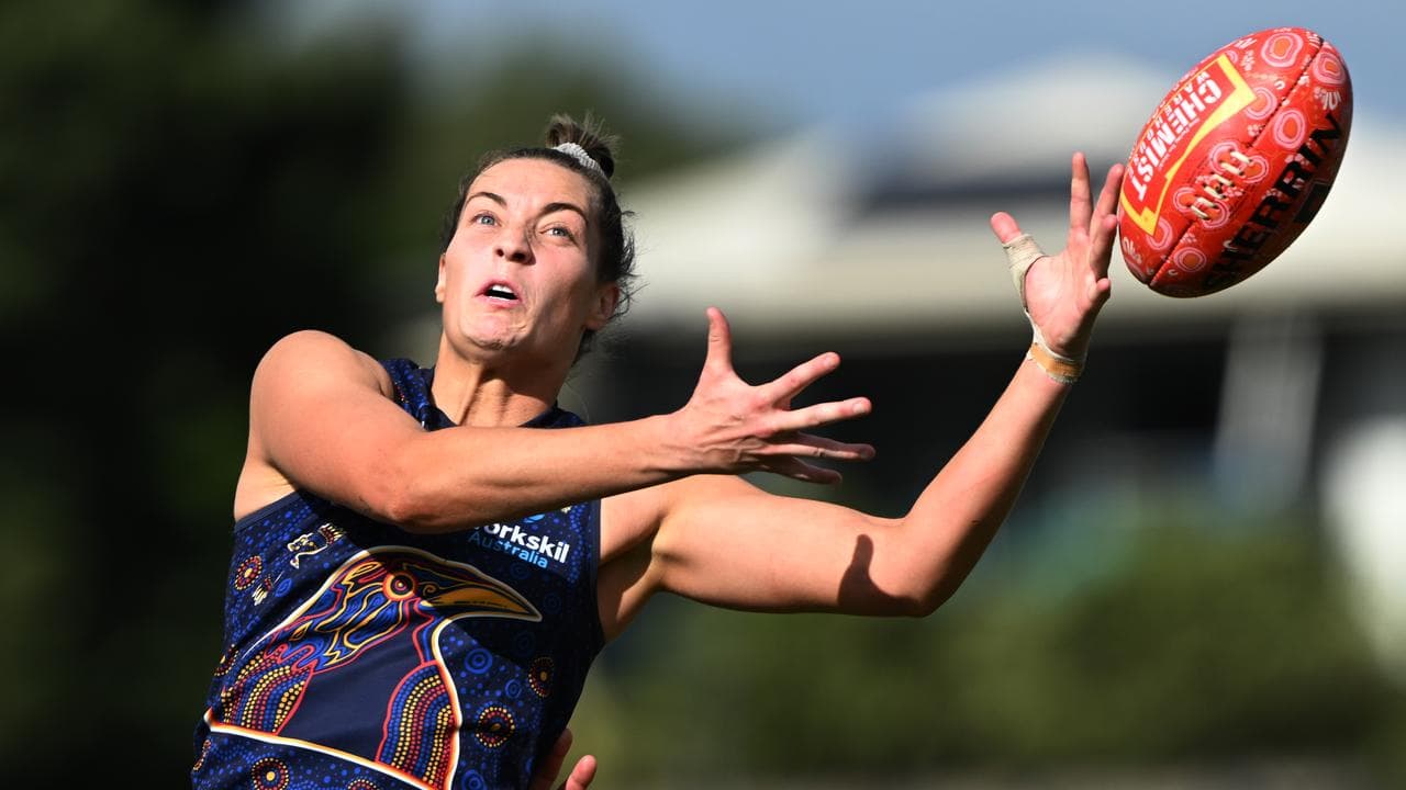 Caitlin Gould of the Crows