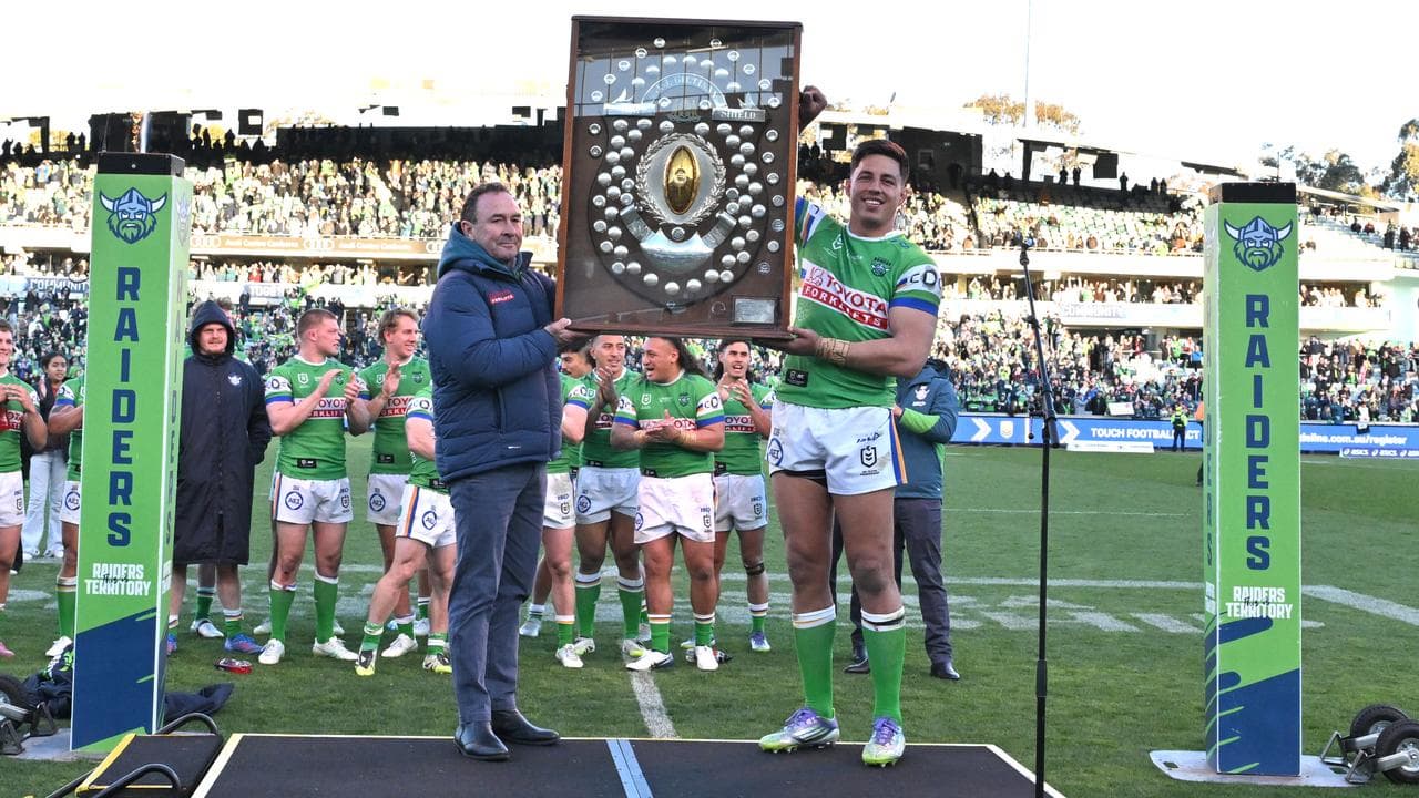 (L-R) Ricky Stuart and Joseph Tapine.