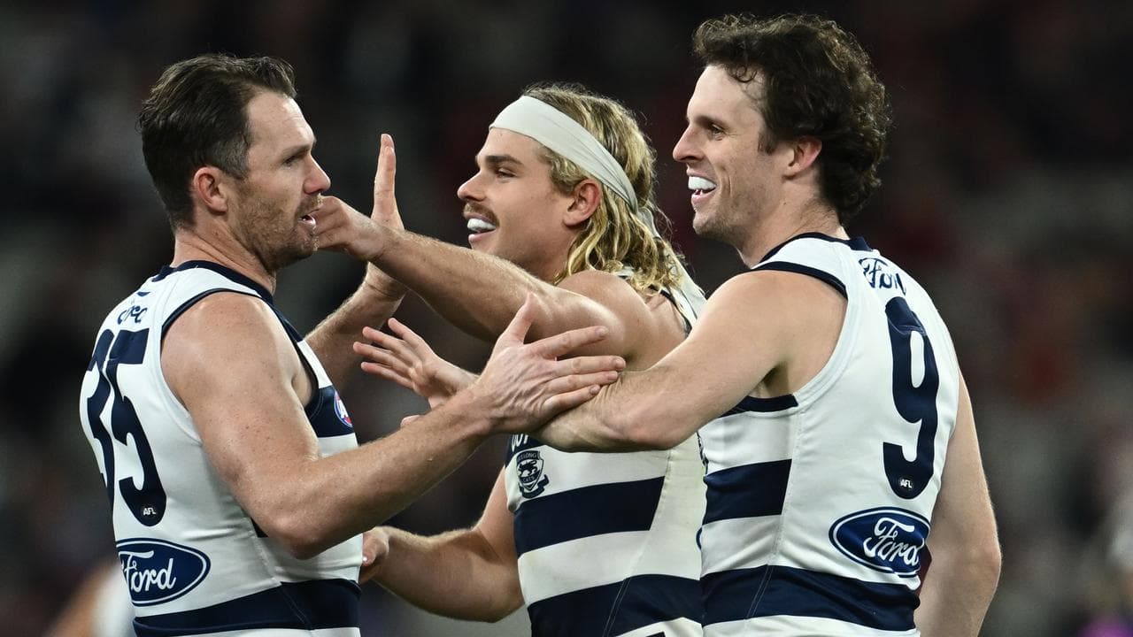 (L-R) Patrick Dangerfield and Bailey Smith.