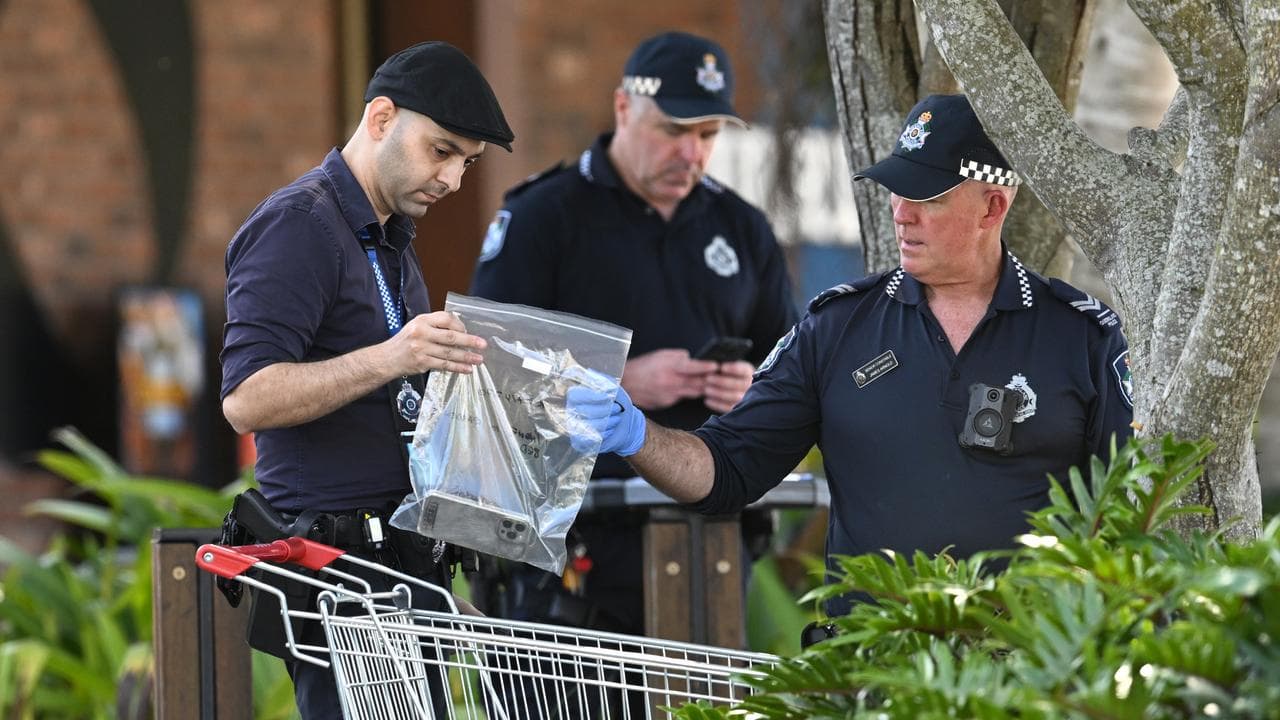 Police investigating the crime scene at a Gold Coast shopping centre 