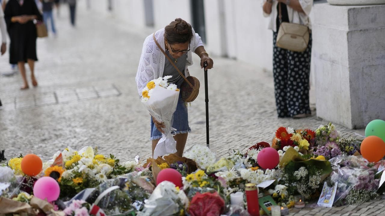 Tributes at the site of the crash 