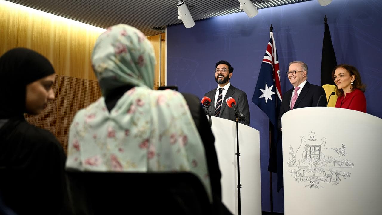 Aftab Malik, Australian Prime Minister Anthony Albanese,  Anne Aly