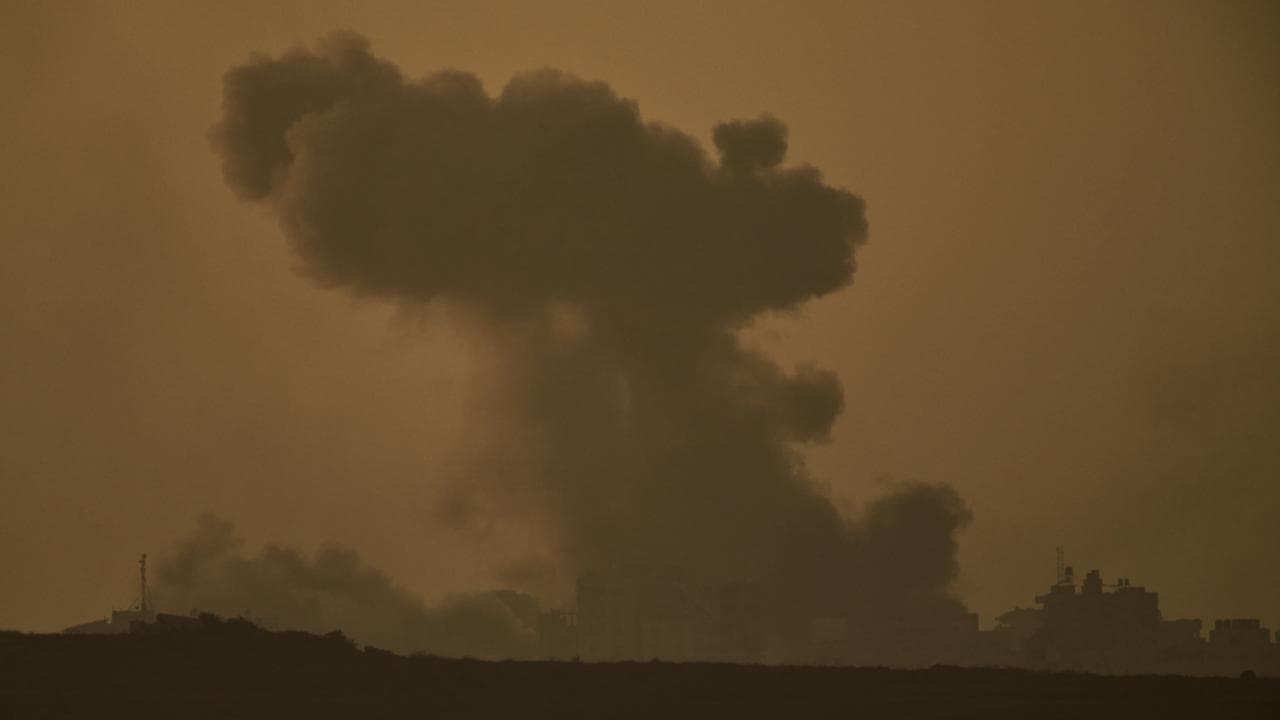 Gaza air strikes