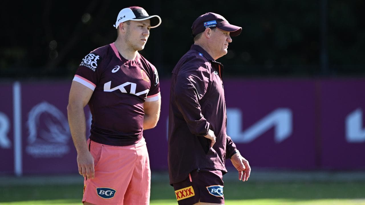 (L-R) Billy and Kevin Walters.