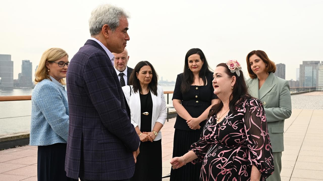 Emma Mason speaks to author Jonathan Haidt