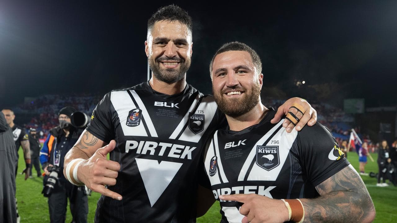 Jesse Bromwich (left) and his brother Kenny