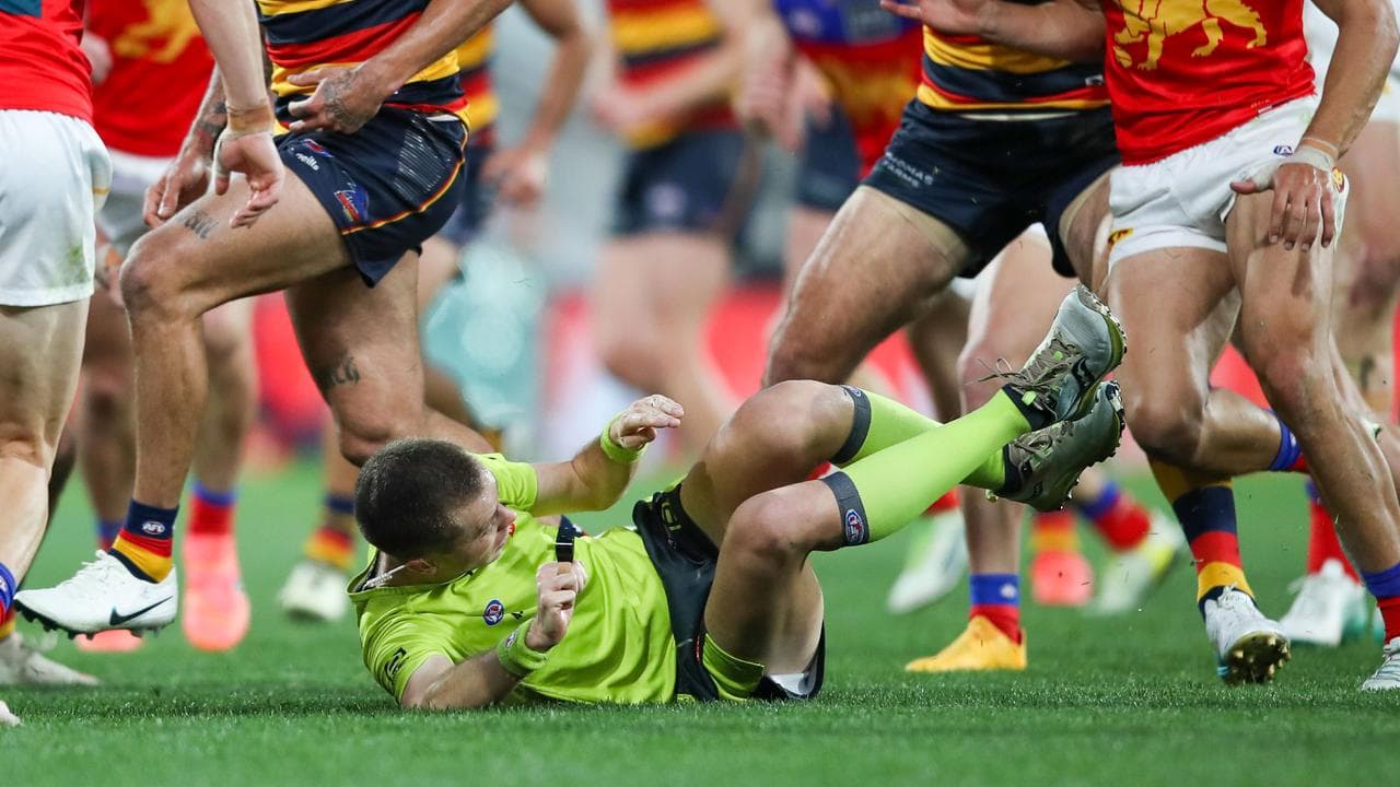 Umpire Leigh Haussen.