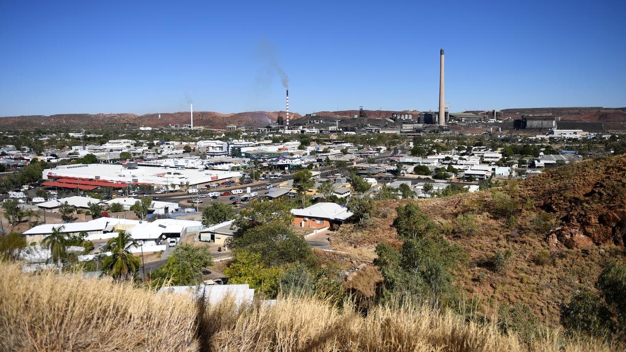 A view of the Mount Isa Mines (file)
