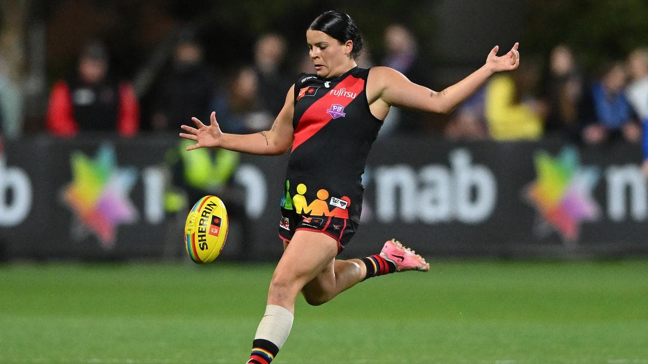 Madison Prespakis of Essendon.