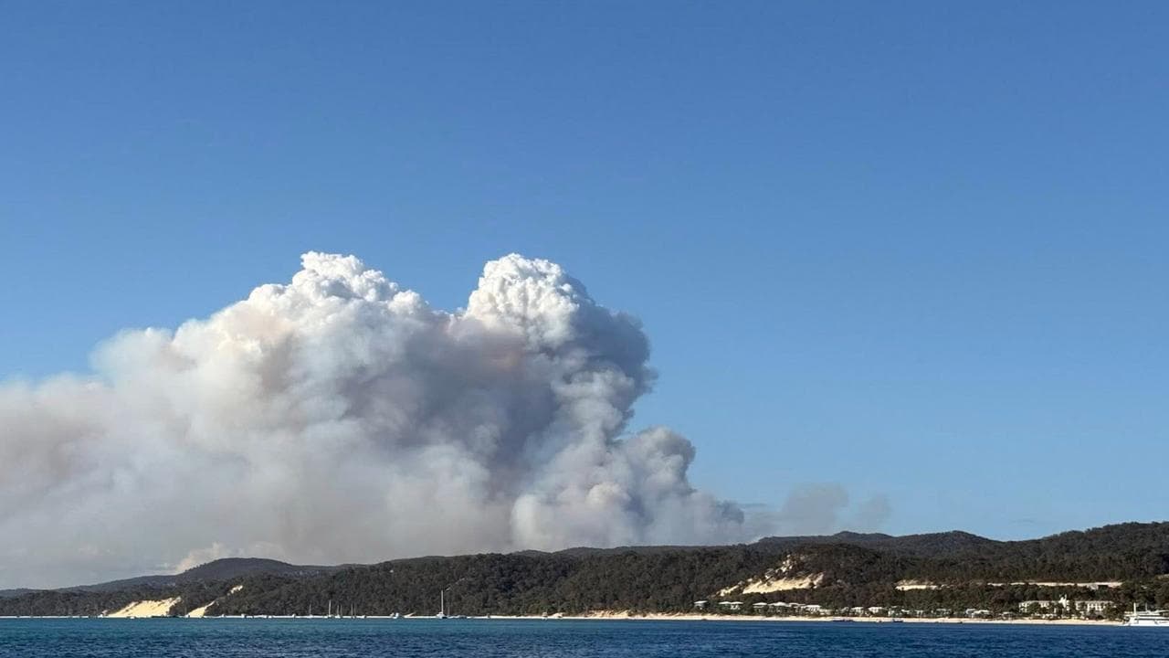 Smoke from the Moreton Island Fire