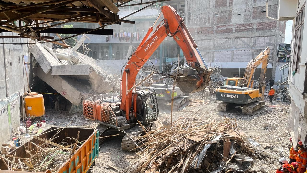 Indonesia school collapse