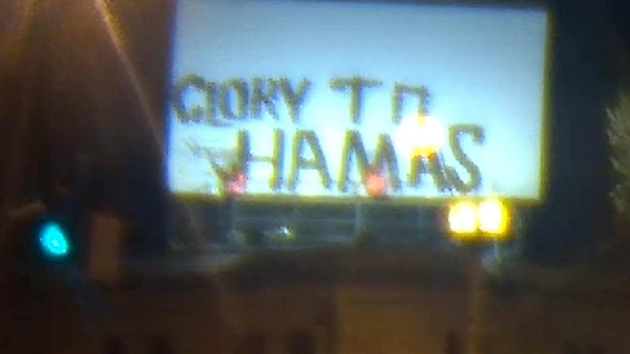 Pro-Hamas graffiti