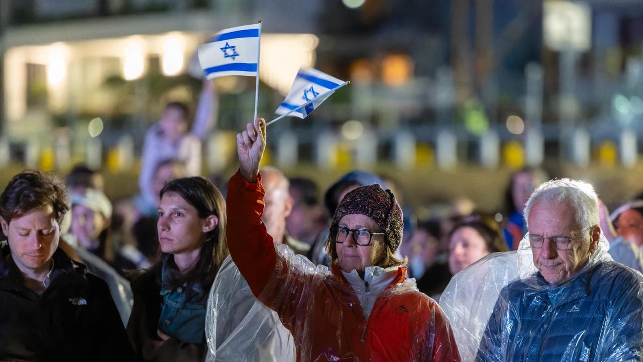 Members of Sydney’s Jewish community