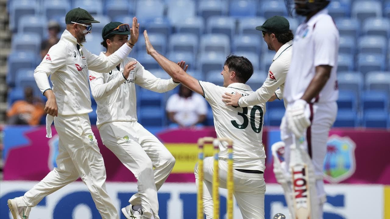 Celebrating Australia players.