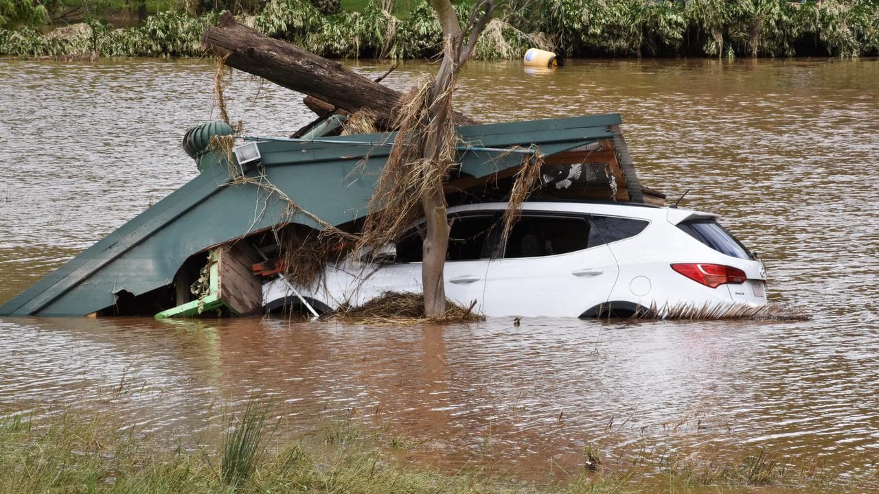 Flood wreckage in the town of Eugowra (file)