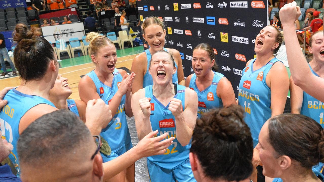 Bendigo Spirit celebrations.