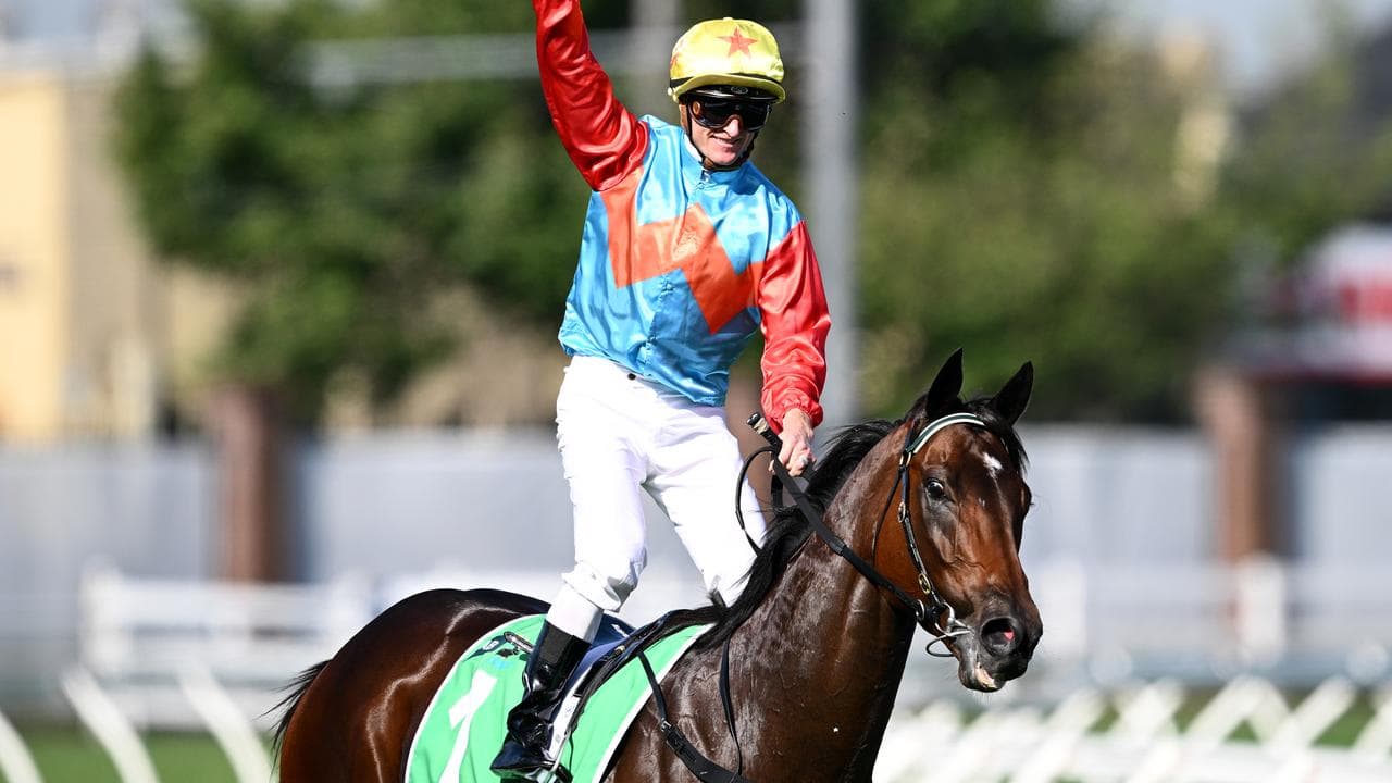 Zac Purton on Ka Ying Rising.