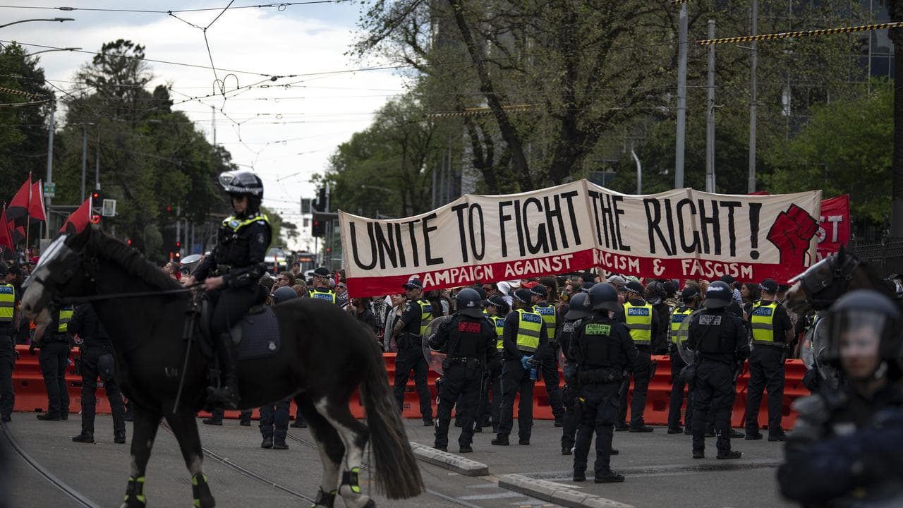 Anti-racist counter-protesters rally in Melbourne