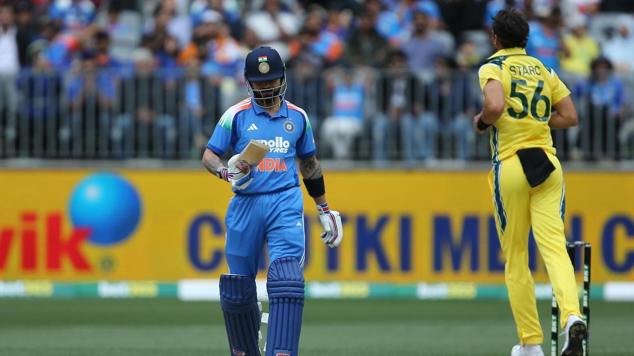 Starc dismisses Kohli for a duck in Perth.