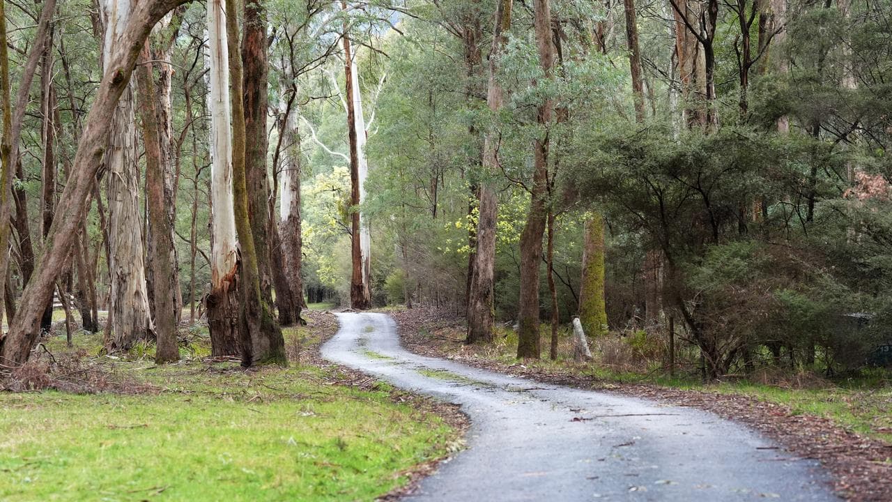 The entry to a property where two Victorian officers were shot dead.
