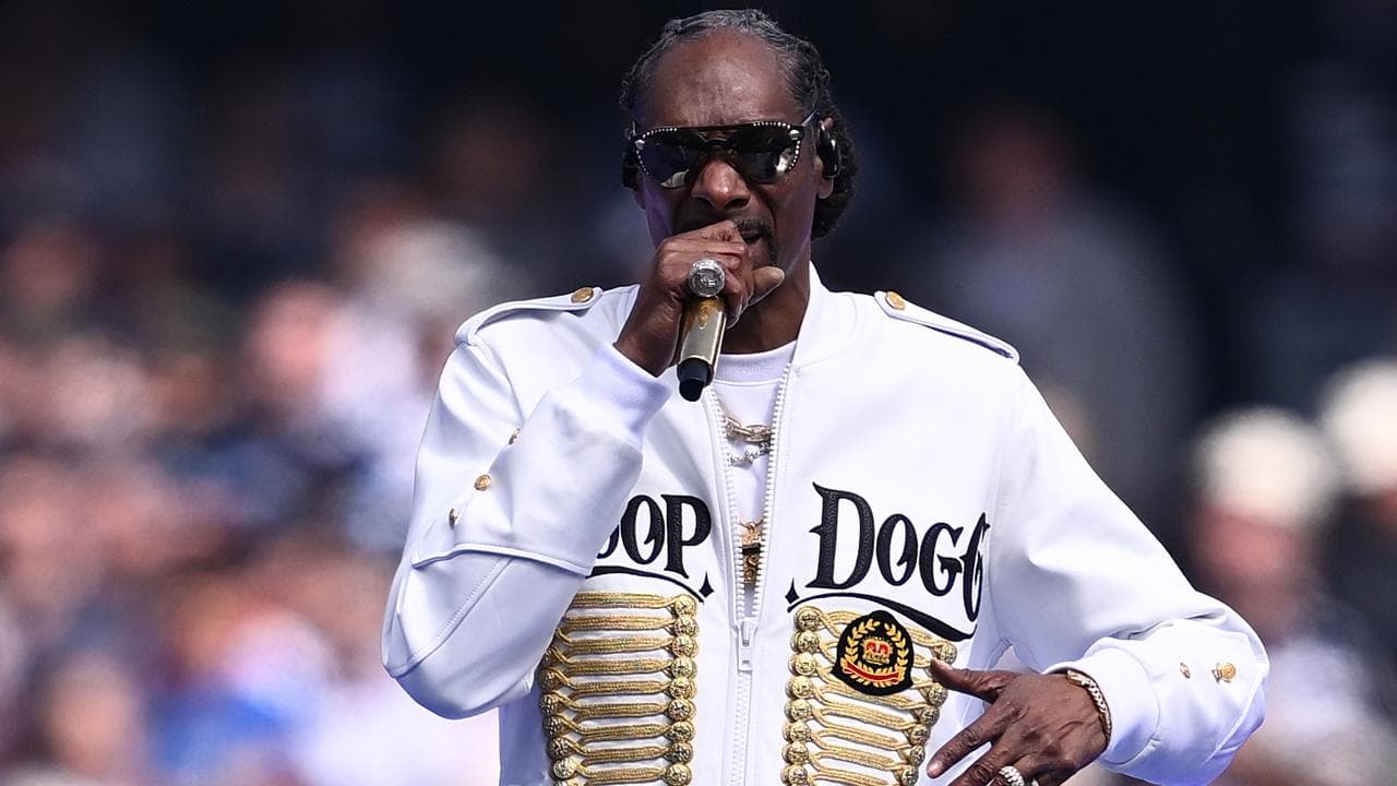 Snoop Dogg performs at the AFL grand final