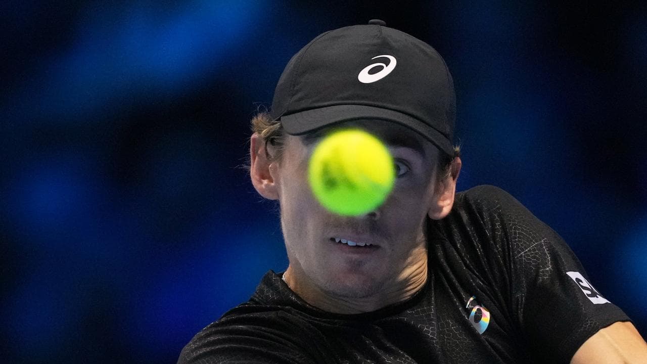 De Minaur