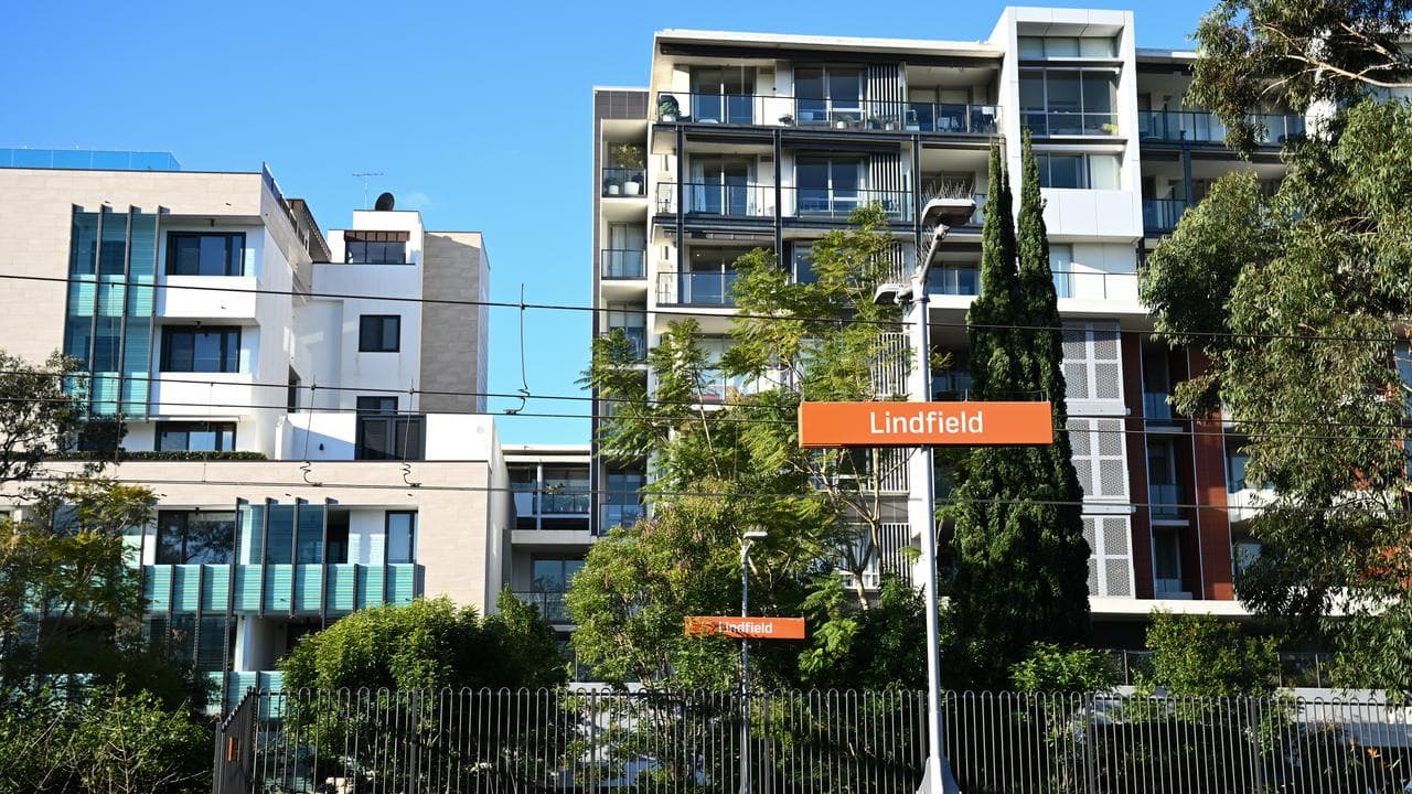 Housing near Lindfield station