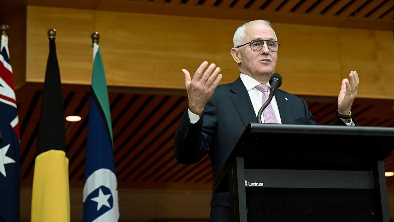 Malcolm Turnbull speaks during the unveiling