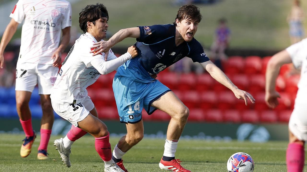 (L-R) Takeshi Kanamori and Max Burgess.