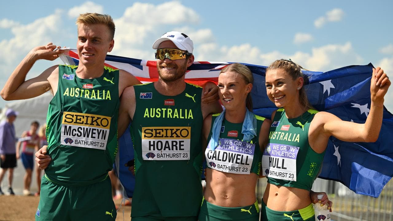 (L-R) Stewart McSweyn, Ollie Hoare, Abbey Caldwell and Jessica Hull.